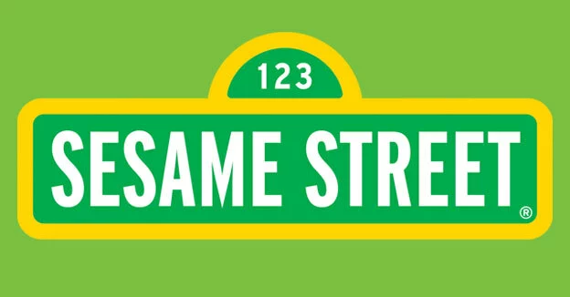 Sesame Street Talking Cookie Monster Plush - Image 2